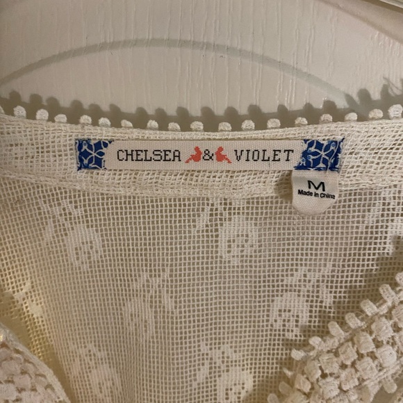 Chelsea and Violet cream fringe top - Picture 3 of 3